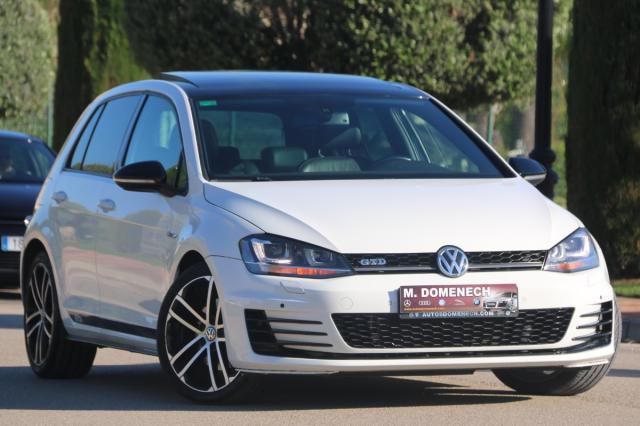 Volkswagen Golf ocasión segunda mano 2015 Diésel por 19.780€ en Málaga