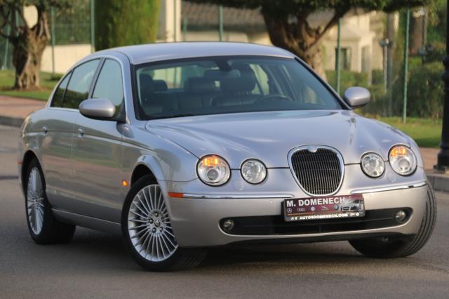 Jaguar S Type ocasión segunda mano 2006 Diésel por 11.500€ en Málaga