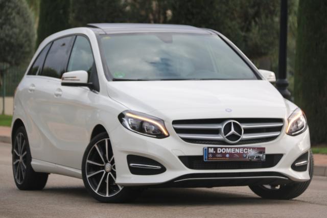 Mercedes Benz Clase B ocasión segunda mano 2017 Gasolina por 27.890€ en Málaga