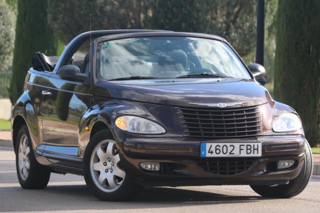 Chrysler PT Cruiser ocasión segunda mano 2006 Gasolina por 8.800€ en Málaga